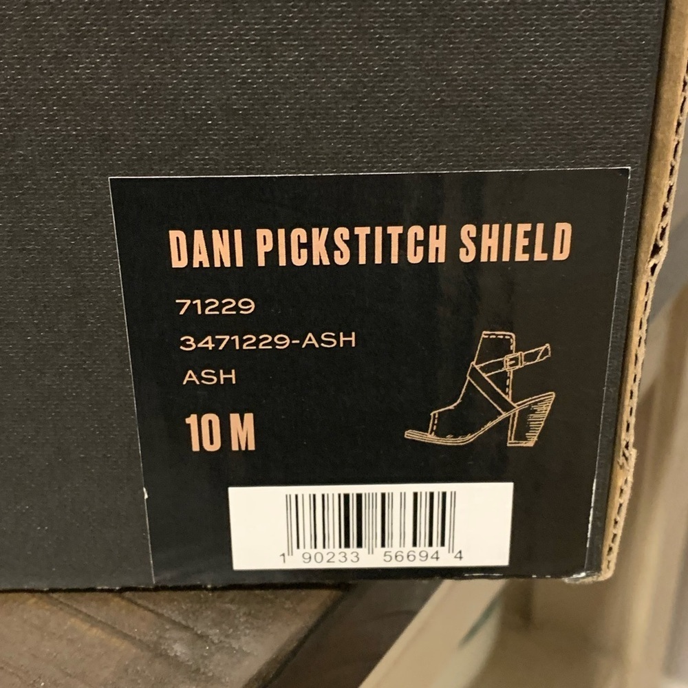 Frye Dani Pickstitch Shield Peep Toe Slingback - Picture 7 of 7